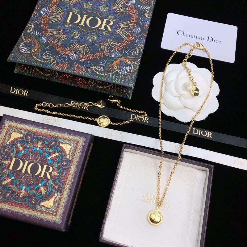 Christian Dior Necklaces